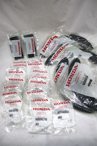 Picture of 06720-V10-030 Honda® RUBBER KIT, AUGER