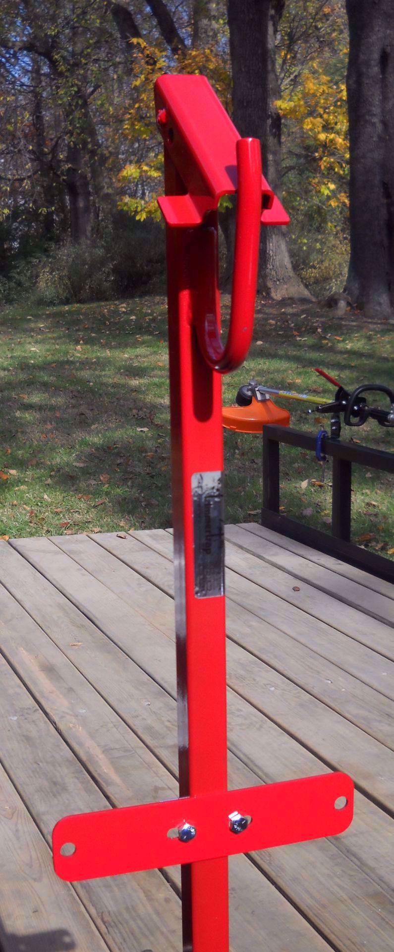 BR13 Trimmertrap Backpack Blower Rack Holds 1 Large Selection at